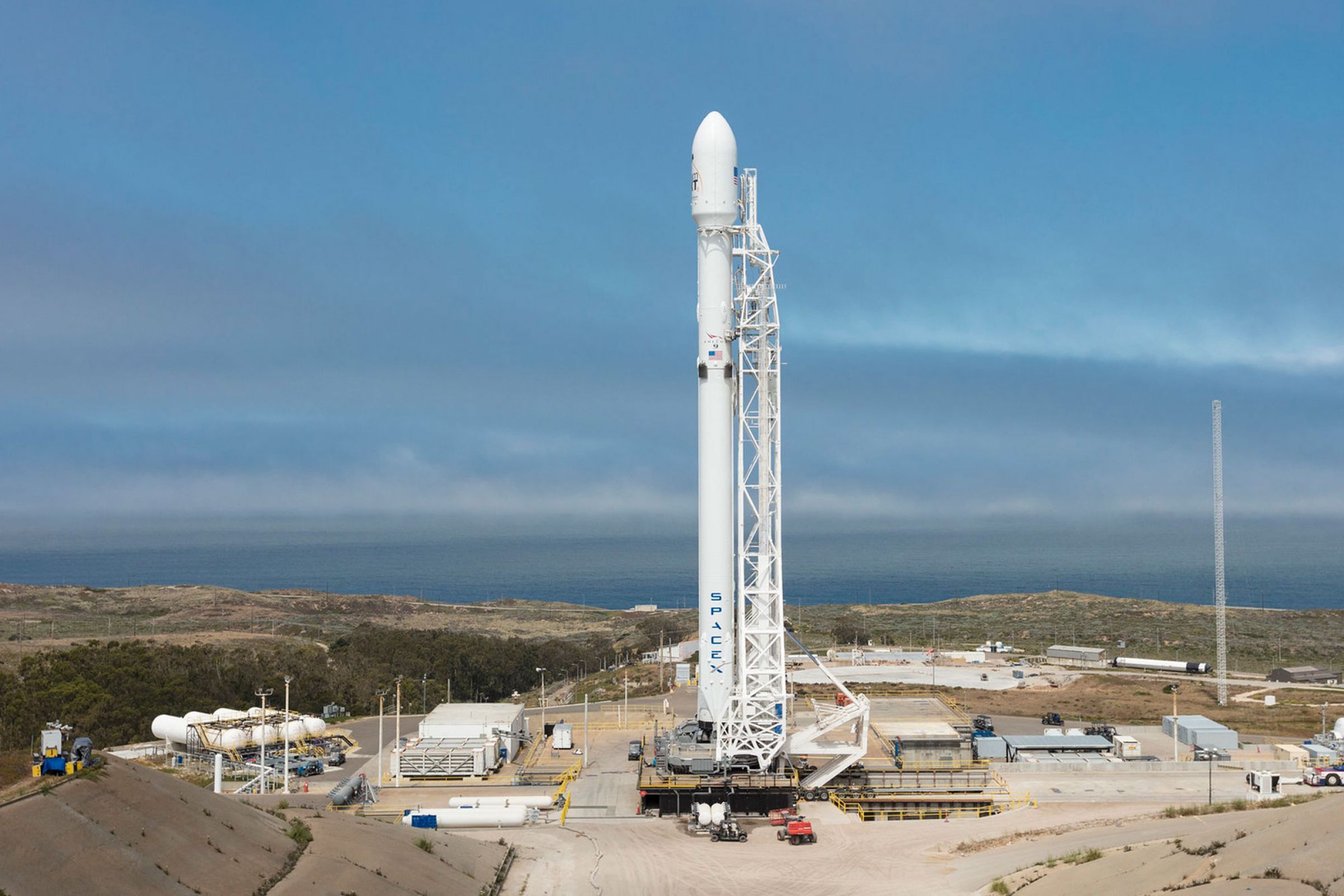 Le ministère de la Défense attribue un contrat à SpaceX pour 2 lancements de Vandenberg AFB