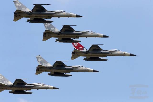 L’armée de l’air de Taiwan fléchit les muscles après la dernière incursion chinoise