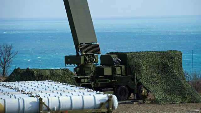 Un expert ukrainien a évoqué la “menace” de la Crimée