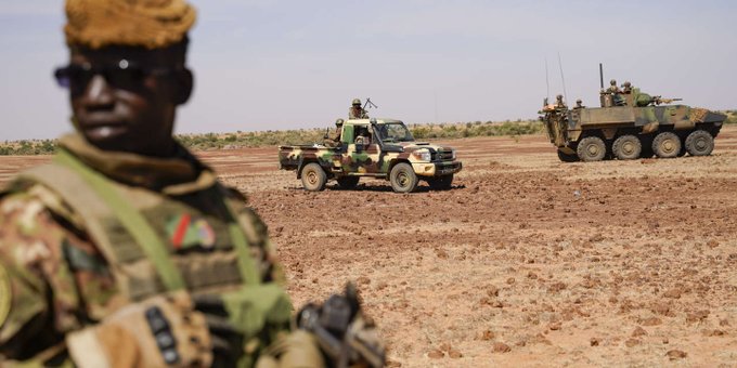 Le Tchad envoie 1 200 soldats aux confins du Mali, du Niger et du Burkina Faso pour lutter contre le djihadisme