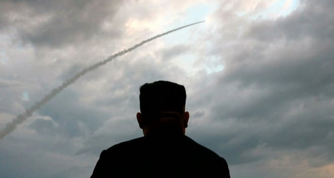 Le gouvernement japonais convoquerait une réunion du Conseil national de sécurité sur le lancement de missiles par la Corée du Nord