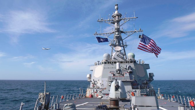 La Turquie confirme que les destroyers américains se dirigent vers la mer Noire au milieu de la crise russo-ukrainienne