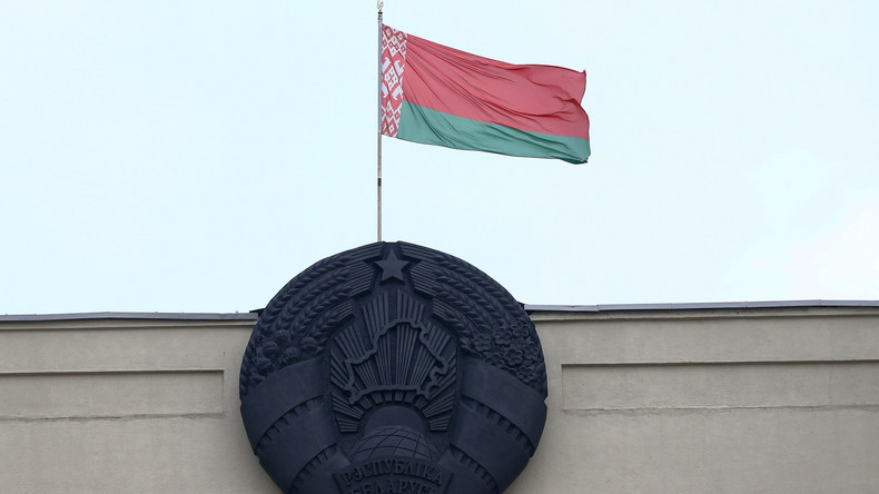 la Biélorussie expulse tout le personnel diplomatique et administratif letton de l’ambassade à Minsk. Tous doivent partir dans les 48 heures