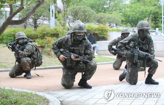 Le média nord-coréen Tongil Voice critique un exercice militaire sud-coréen