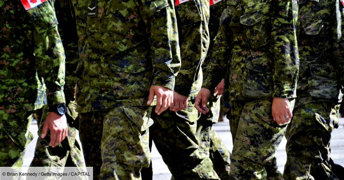 Canada : des militaires s’entraînent à des tirs d’artillerie… sous l’emprise de cannabis !