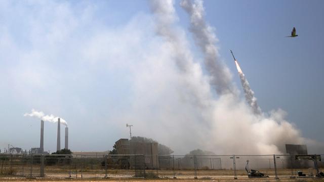 L’armée israélienne annonce 1000 roquettes tirées de Gaza