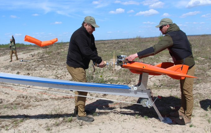 L’armée ukrainienne teste un nouveau système de cible aérienne qui réplique un missile de croisière
