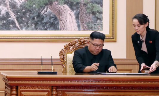 La sœur du leader nord-coréen détruit tout espoir de pourparlers avec l’émissaire américain