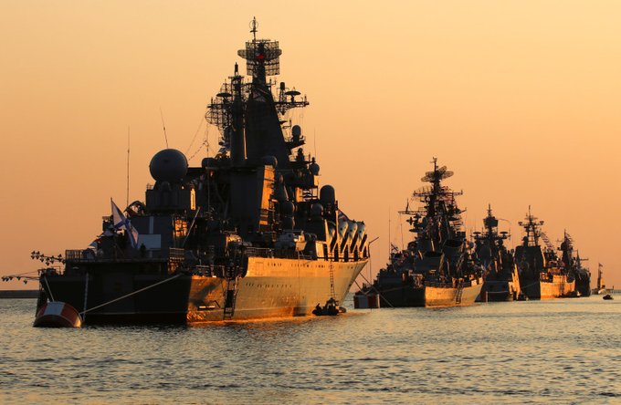 Un exercice massif en mer Noire avec les États-Unis intervient après l’avertissement de la Russie