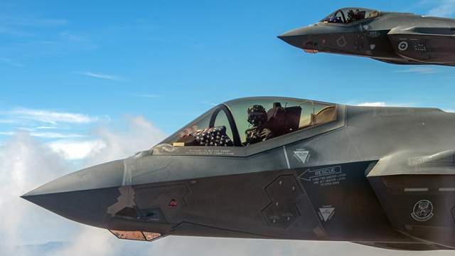 La Suisse achètera 36 chasseurs F-35A aux États-Unis