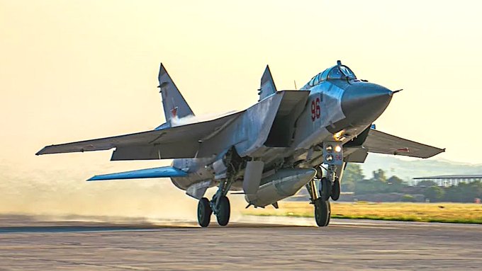 Des MiG-31 russes armés de missiles balistiques antinavires rejoignent les bombardiers Tu-22M3 en Syrie