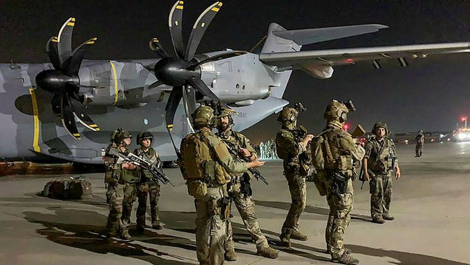 Afghanistan. Un corps trouvé dans le train d’atterrissage d’un avion militaire quittant Kaboul