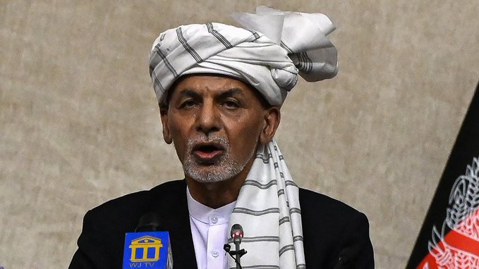 L’ambassadeur afghan dit que Ghani a volé des millions et appelle à l’arrestation