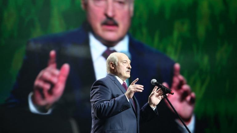 Le dirigeant dit que la Biélorussie s’attend à une grosse livraison d’armes russes