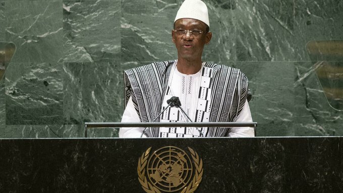 Le Premier ministre malien accuse la France d’un “abandon en plein vol” avec la fin de Barkhane, Le Mali demande officiellement l’aide militaire de la Russie pour mettre fin au terrorisme dans le pays et dans la région